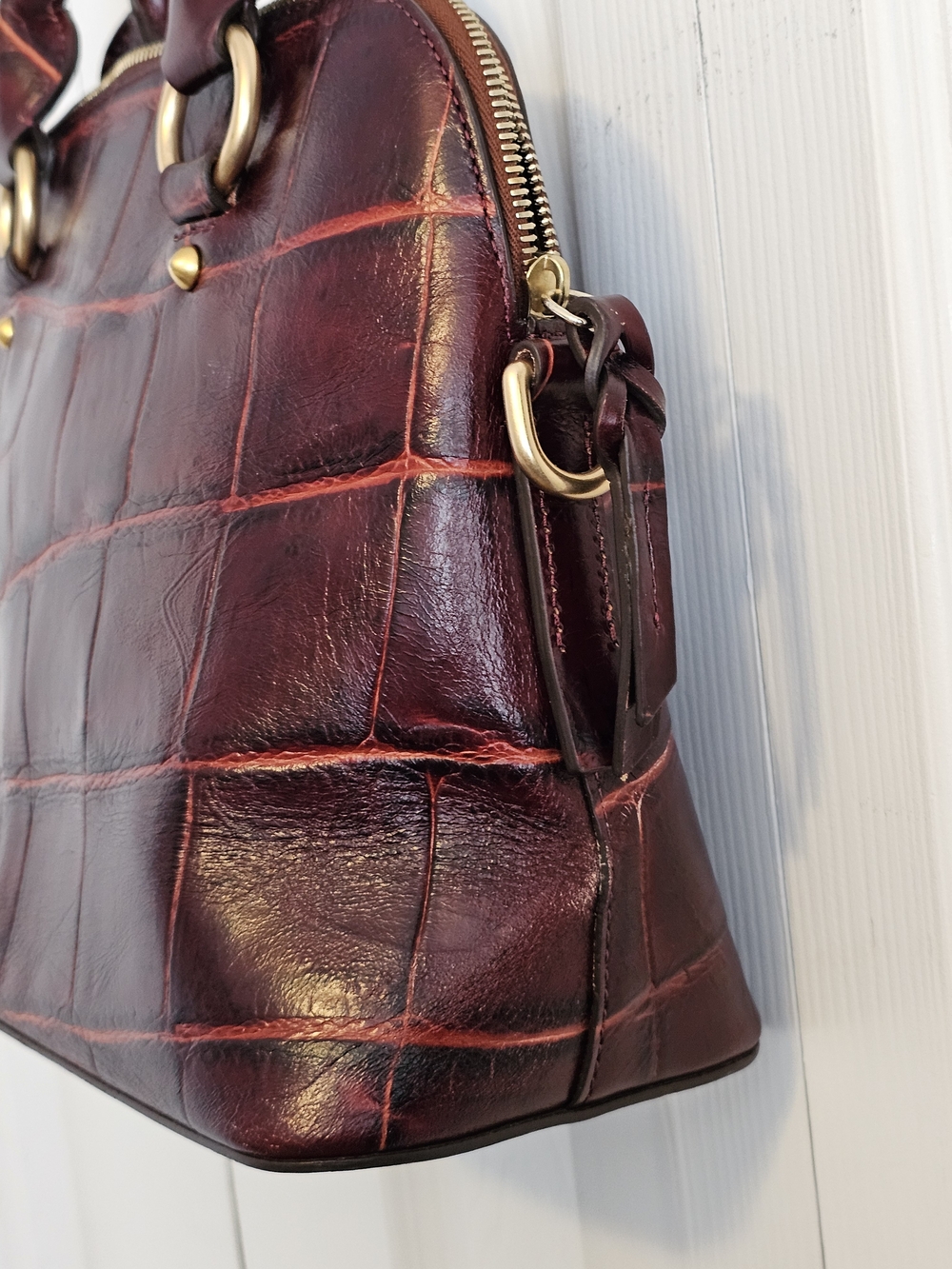 Dooney & Bourke Red Croc-Embossed Leather Satchel. No Crossbody Strap. - Picture 5 of 14